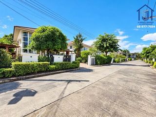 For sale 3 bedrooms house in Sai Mai, Bangkok