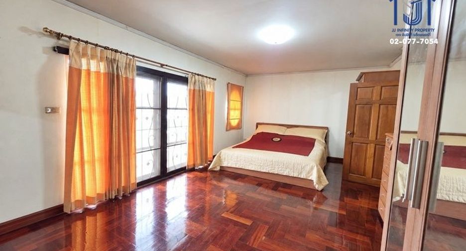 Casa en venta de 3 habitaciones en Sai Mai, Bangkok