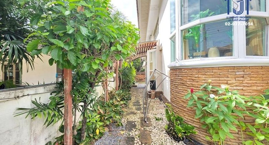 Casa en venta de 3 habitaciones en Sai Mai, Bangkok