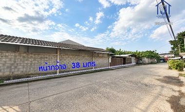 Terreno en venta en Wang Thonglang, Bangkok