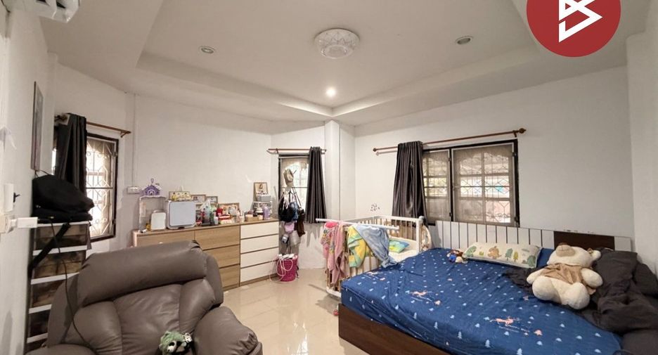 For sale 3 bedrooms house in Mueang Chachoengsao, Chachoengsao