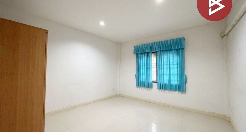 For sale 3 bedrooms house in Mueang Chachoengsao, Chachoengsao