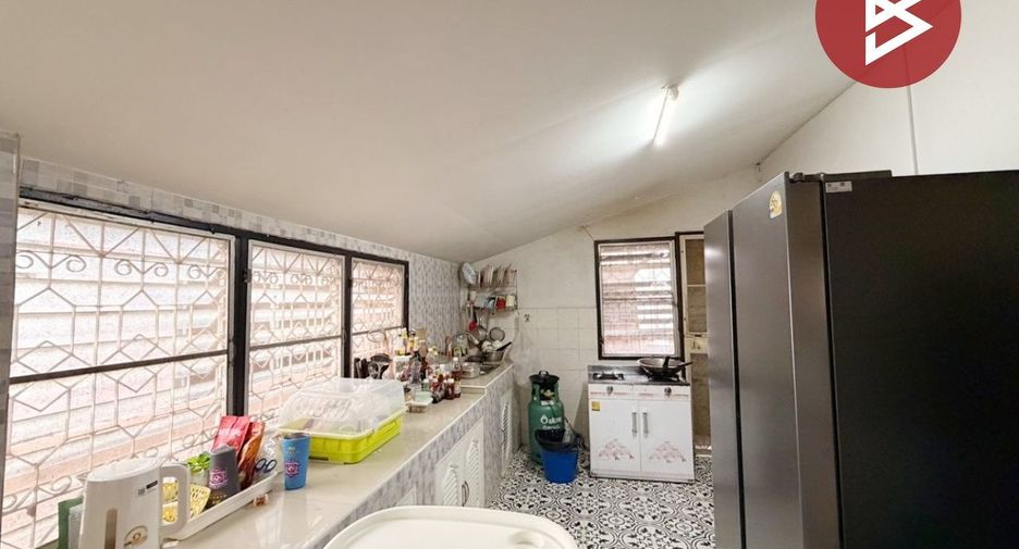 For sale 3 bedrooms house in Mueang Chachoengsao, Chachoengsao