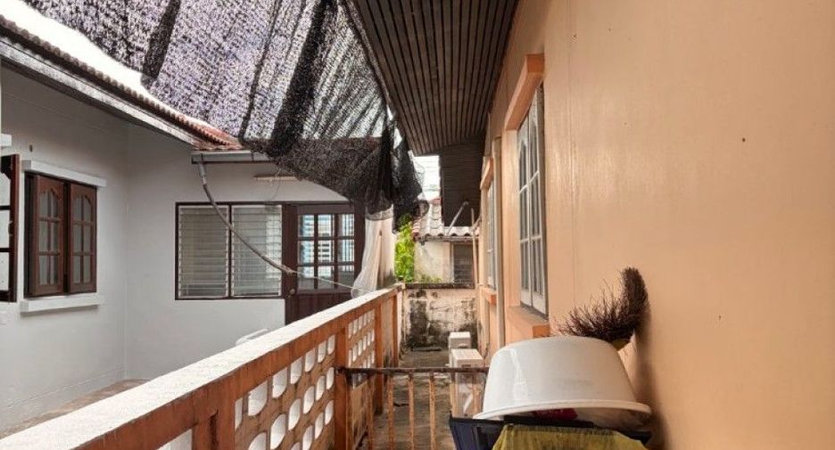 For sale 3 bedrooms house in Mueang Chachoengsao, Chachoengsao
