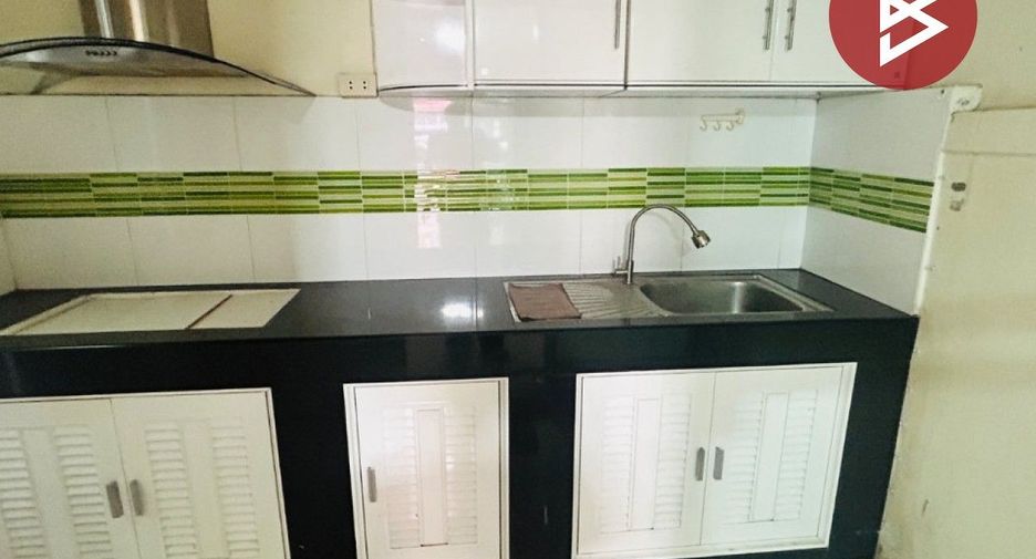 For sale 2 bedrooms townhouse in Don Mueang, Bangkok