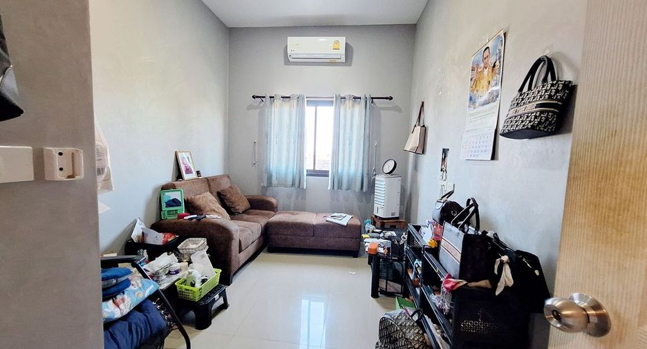 For sale 3 ベッドルーム townhouse in Mueang Udon Thani, Udon Thani