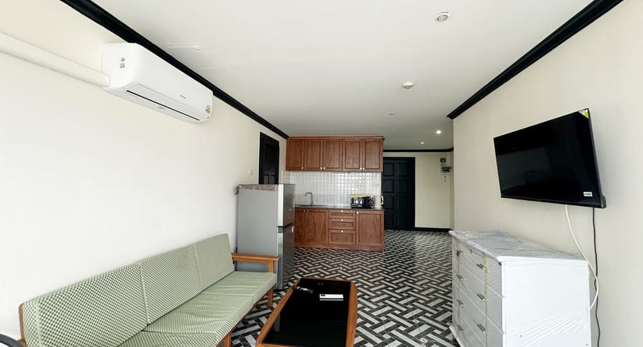 For sale 3 bedrooms condo in Bang Lamung, Chonburi