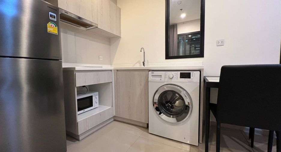 For sale 1 bed condo in Watthana, Bangkok