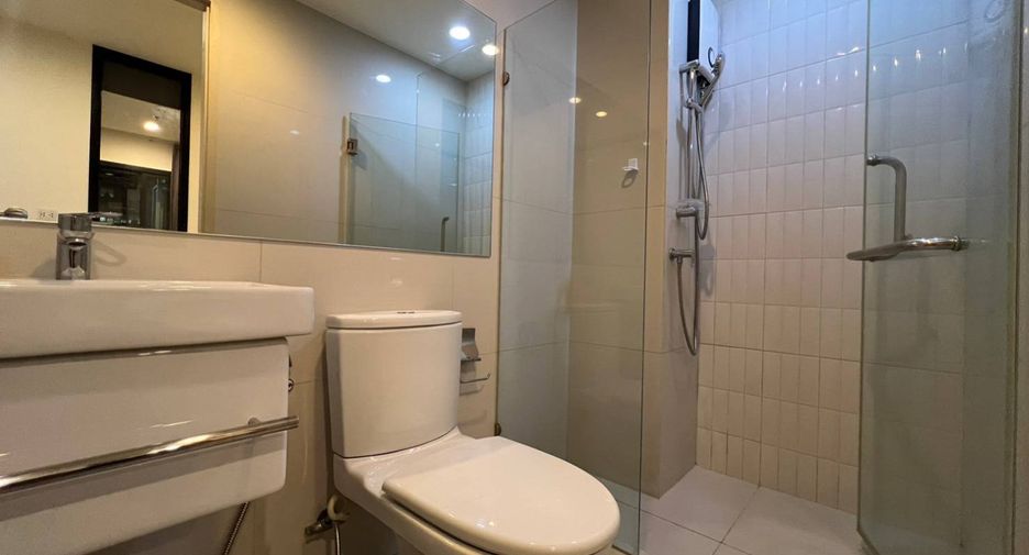For sale 1 bed condo in Watthana, Bangkok