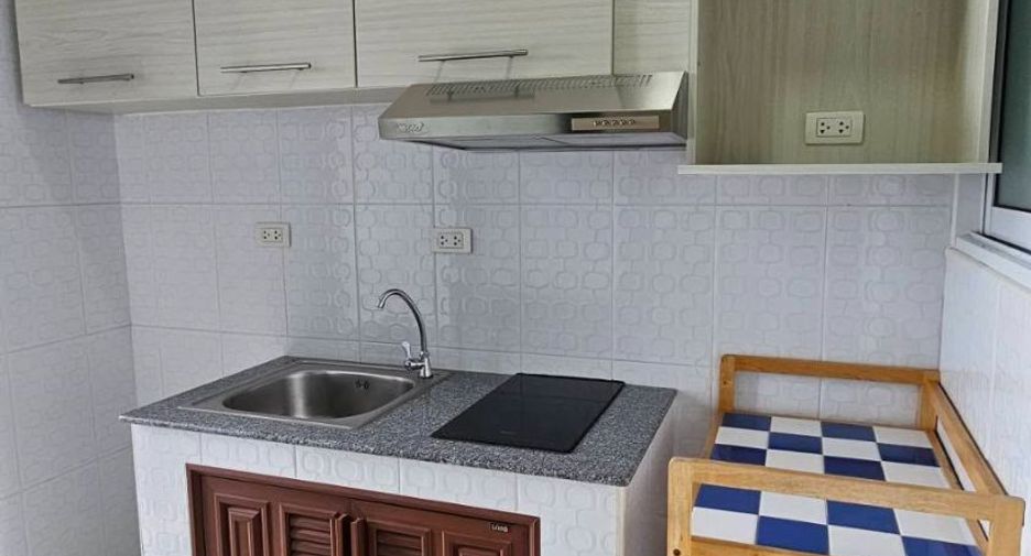 Аренда 2 спальни кондо в Si Racha, Чонбури