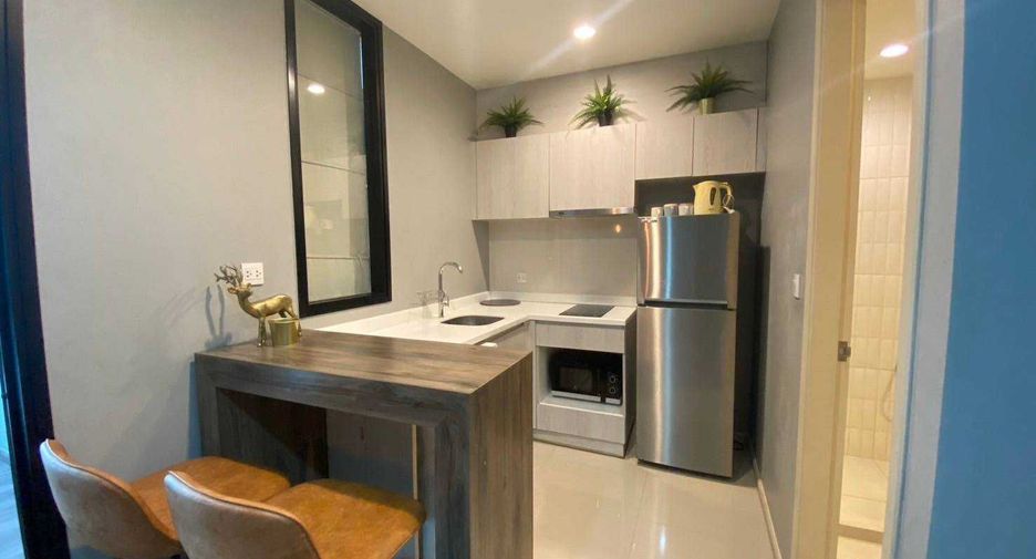 For sale 1 bed condo in Watthana, Bangkok