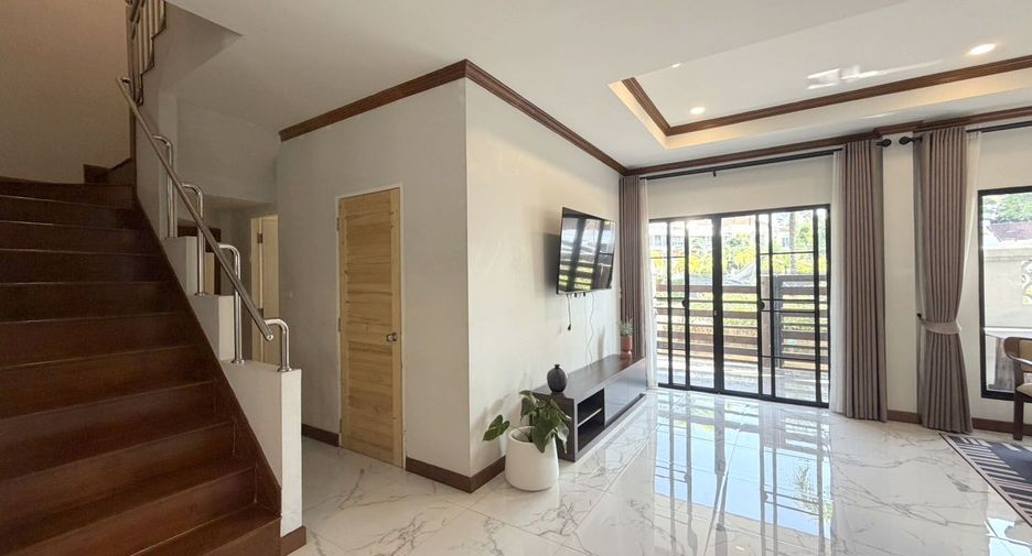 For rent 2 ベッドルーム townhouse in Mueang Chiang Mai, Chiang Mai