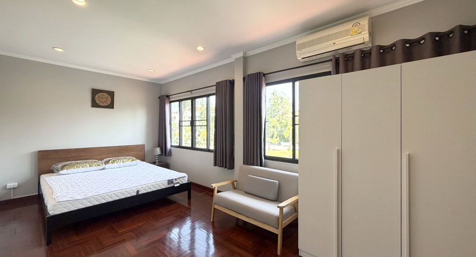 For rent 2 ベッドルーム townhouse in Mueang Chiang Mai, Chiang Mai