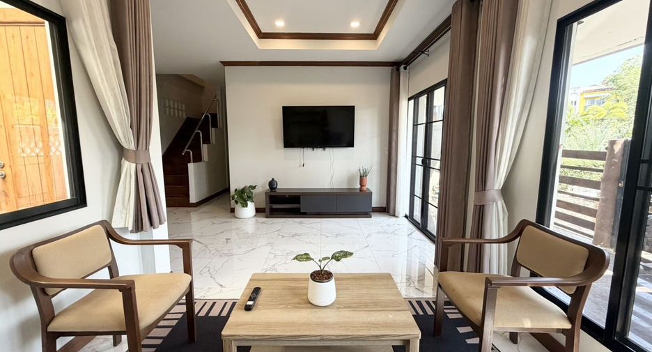 For rent 2 ベッドルーム townhouse in Mueang Chiang Mai, Chiang Mai