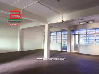 Gewerbefläche zum Kauf mit 7 Zimmer in Khan Na Yao, Bangkok