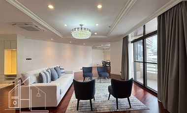 Condo en alquiler de 3 habitaciones en Khlong Toei, Bangkok