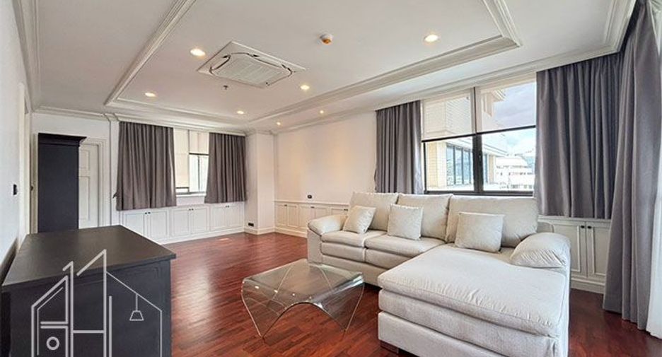 Condo en alquiler de 3 habitaciones en Khlong Toei, Bangkok