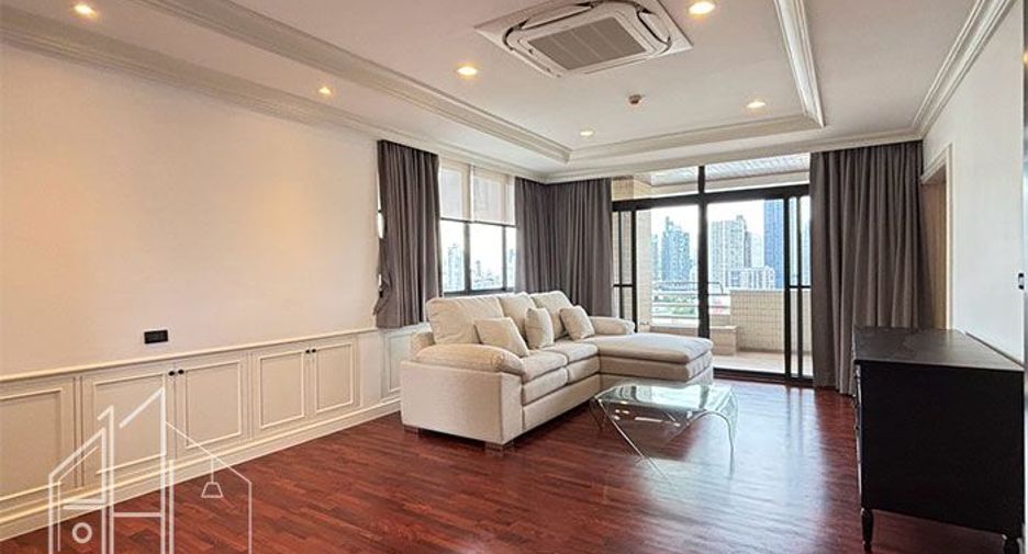 Condo en alquiler de 3 habitaciones en Khlong Toei, Bangkok