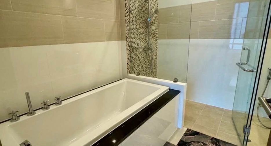 Condo en alquiler de 2 habitaciones 