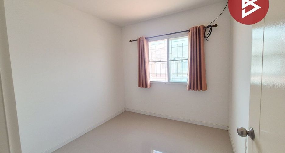 For sale 3 bedrooms townhouse in Mueang Samut Prakan, Samut Prakan