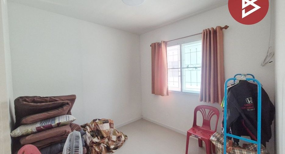 For sale 3 bedrooms townhouse in Mueang Samut Prakan, Samut Prakan