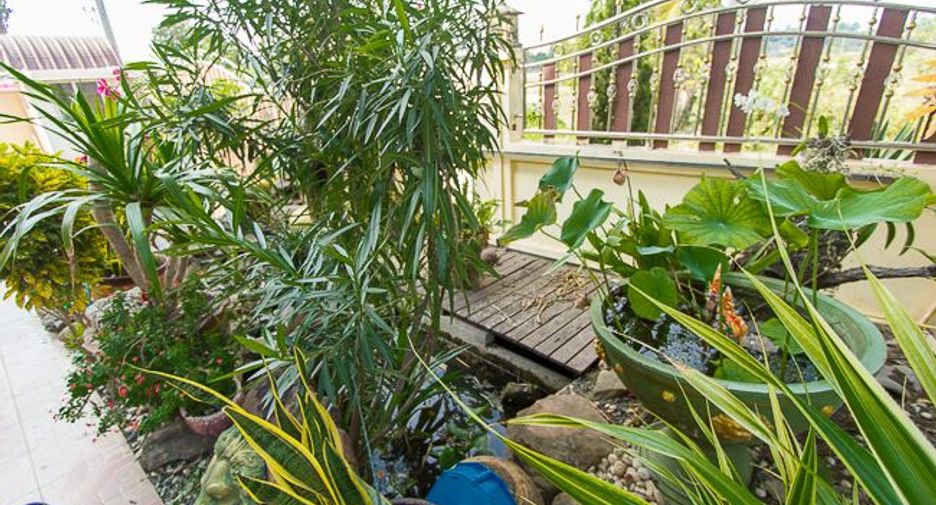For sale 4 bedrooms house in Mueang Ubon Ratchathani, Ubon Ratchathani