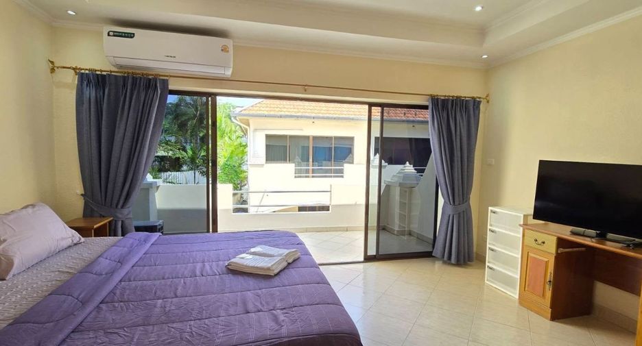 Casa adosada en alquiler de 2 habitaciones en Bang Lamung, Chonburi