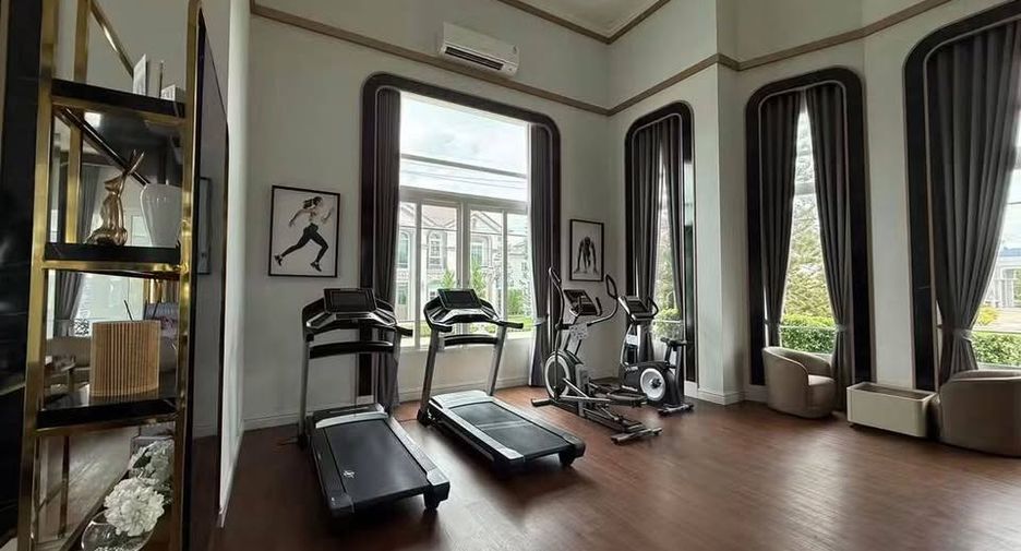 Аренда 4 спальни дом в Bang Phli, Самутпракан