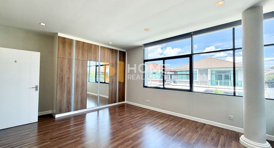 À vendre 4 chambres maison à Pak Kret, Nonthaburi