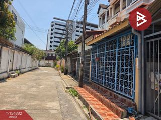 出售 4 卧室 联排别墅 在 Bang Khae, 曼谷