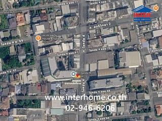 For sale 3 bedrooms retail Space in Lat Phrao, Bangkok