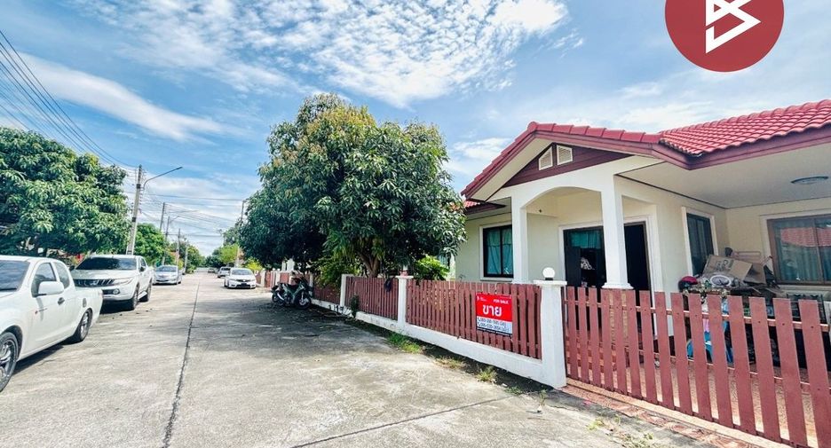 出售 2 卧室 独立屋 在 Si Racha, Chon Buri