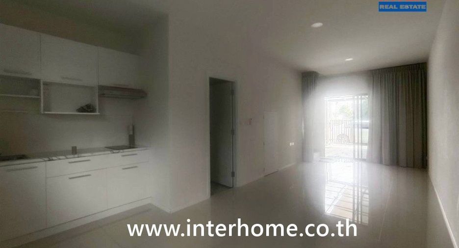 For rent and for sale 3 bedrooms townhouse in Bang Phli, Samut Prakan