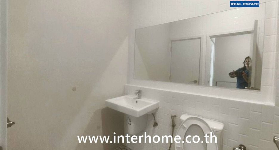 For rent and for sale 3 bedrooms townhouse in Bang Phli, Samut Prakan