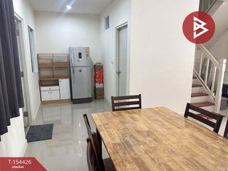 出售 4 卧室 联排别墅 在 Lat Krabang, 曼谷
