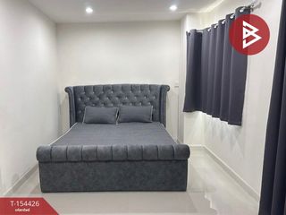 出售 4 卧室 联排别墅 在 Lat Krabang, 曼谷