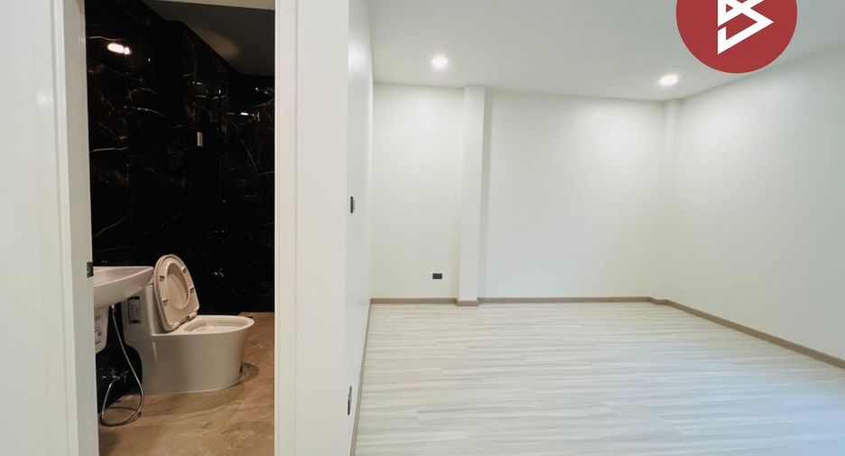 Haus zum Kauf mit 4 Zimmer in Mueang Samut Songkhram, Samut Songkhram