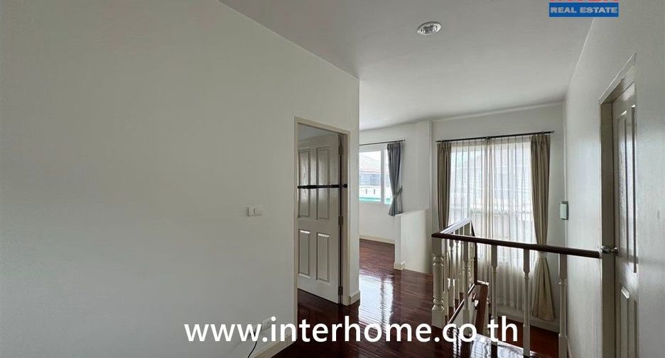 For sale 3 bedrooms house in Chom Thong, Bangkok