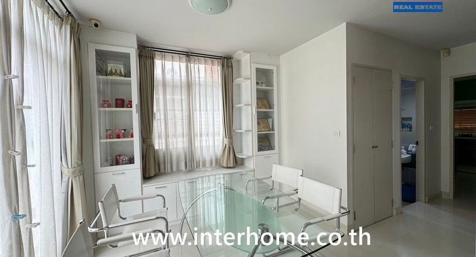 For sale 3 bedrooms house in Chom Thong, Bangkok