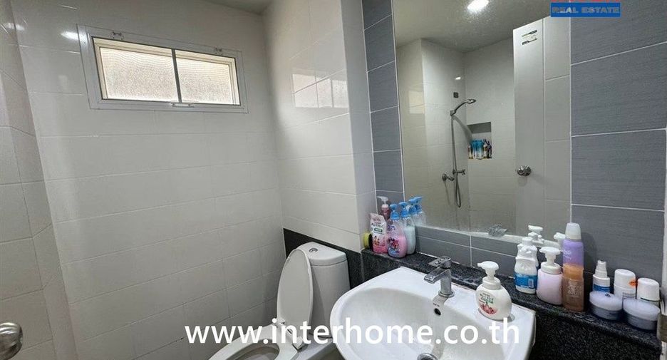 For sale 3 bedrooms house in Chom Thong, Bangkok