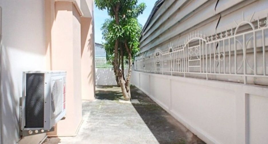 For rent and for sale 3 bedrooms townhouse in Phutthamonthon, Nakhon Pathom