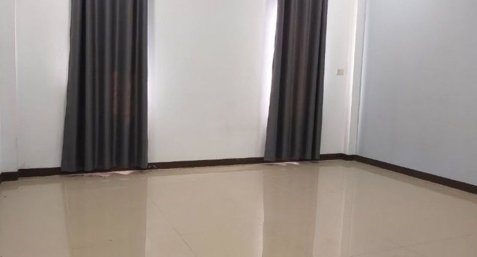 Haus zum Kauf mit 3 Zimmer in Mueang Nakhon Phanom, Nakhon Phanom