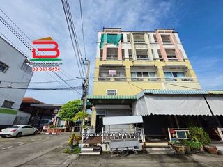 À vendre 5 chambres local commercial à Min Buri, Bangkok