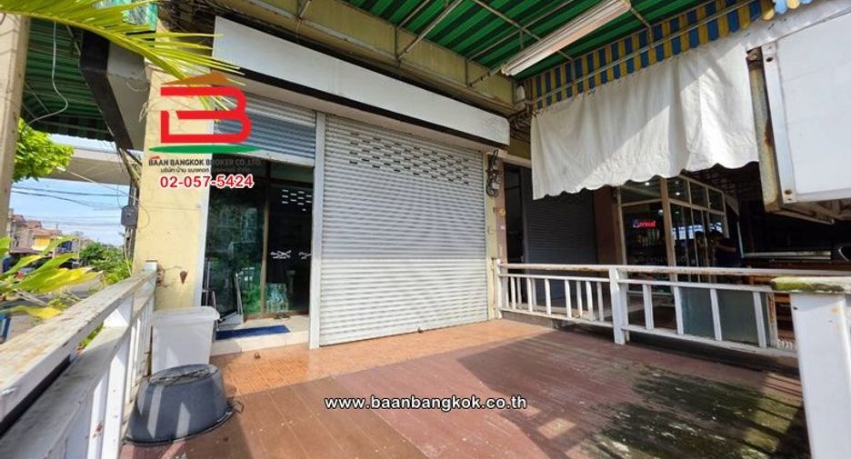 À vendre 5 chambres local commercial à Min Buri, Bangkok