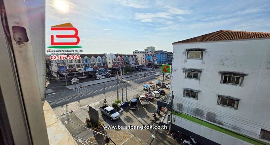 À vendre 5 chambres local commercial à Min Buri, Bangkok
