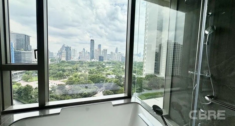 Condo en alquiler y en venta de 1 habitaciones en Bang Rak, Bangkok