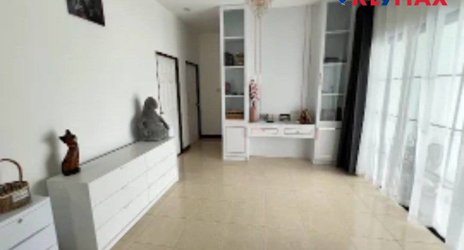 Casa en venta de 3 habitaciones en Bang Lamung, Chonburi