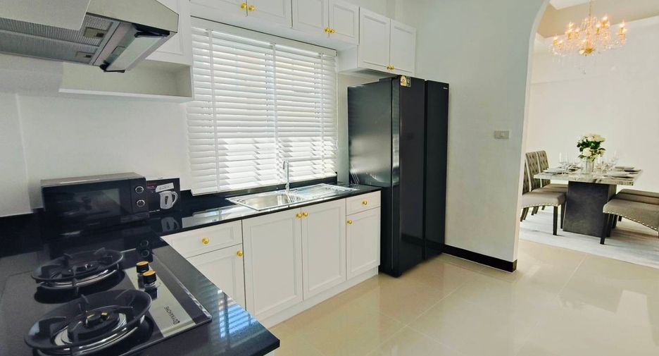 For rent 3 bedrooms house in Bang Lamung, Chonburi