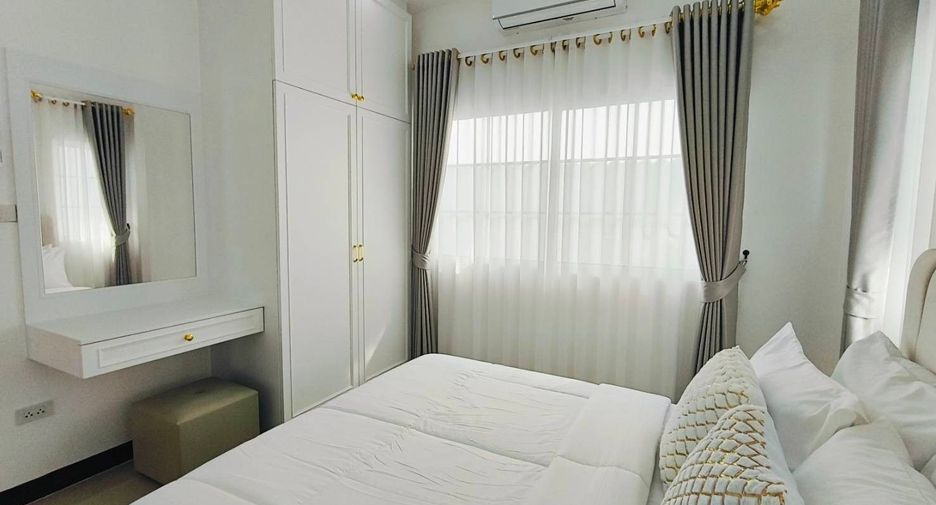 For rent 3 bedrooms house in Bang Lamung, Chonburi