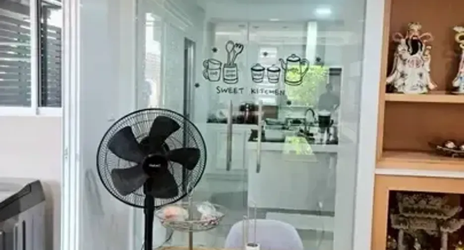 Casa en venta de 4 habitaciones en Bang Bon, Bangkok